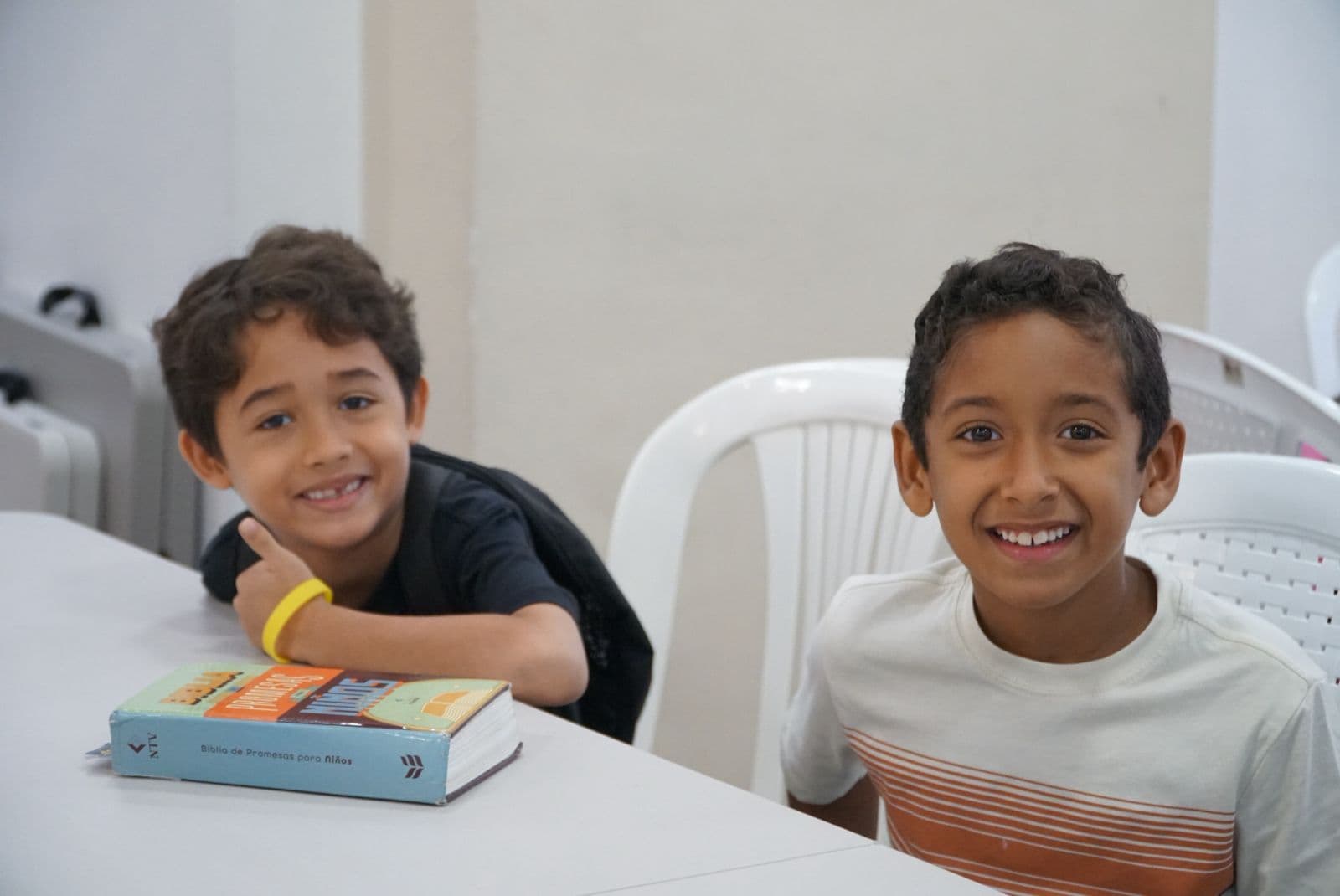 Alumbra Kids
